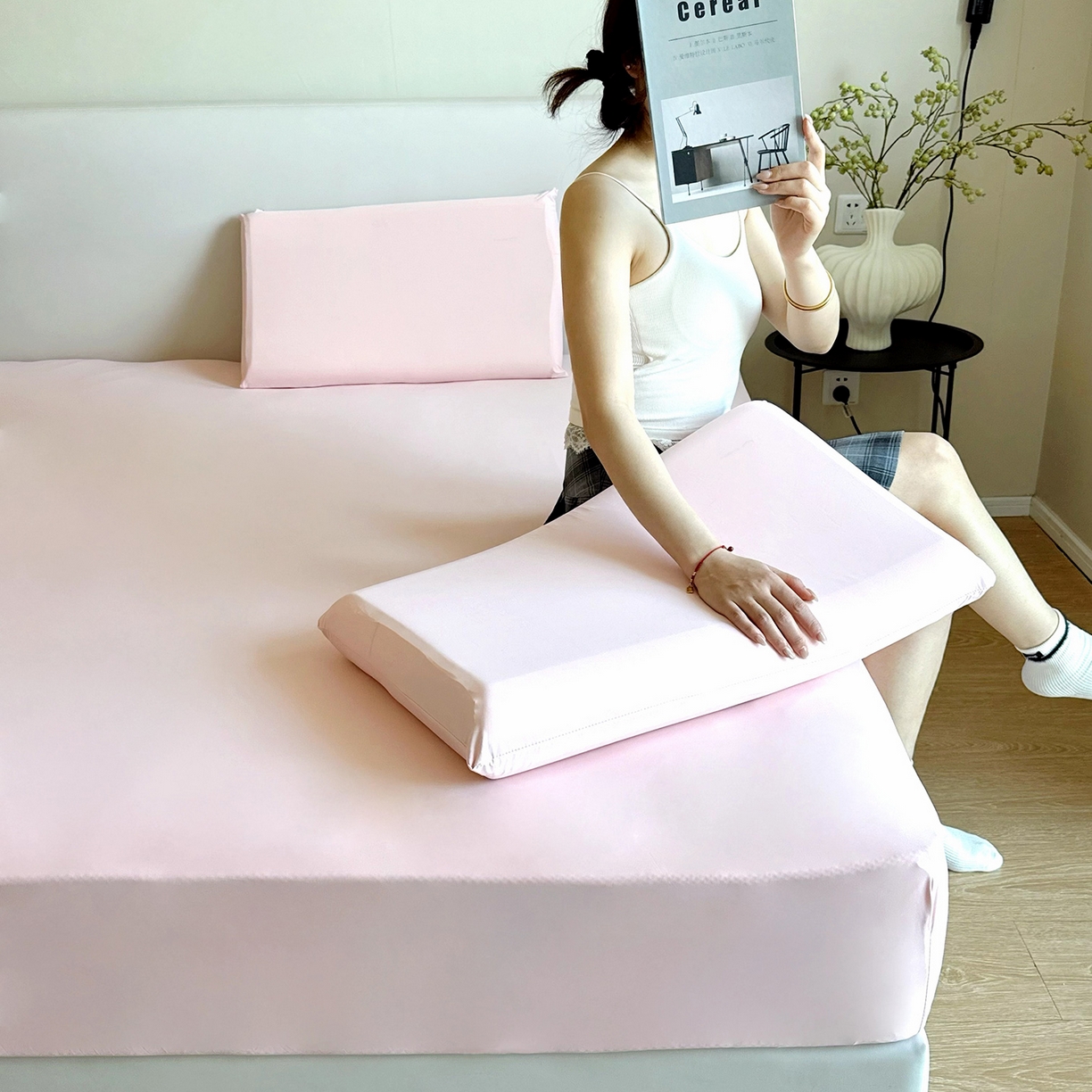 91家纺网 家纺一手货源 找家纺 兜米家居 2026新款某姆同款锦氨A类凉感（180克）床笠三件套 胭脂粉