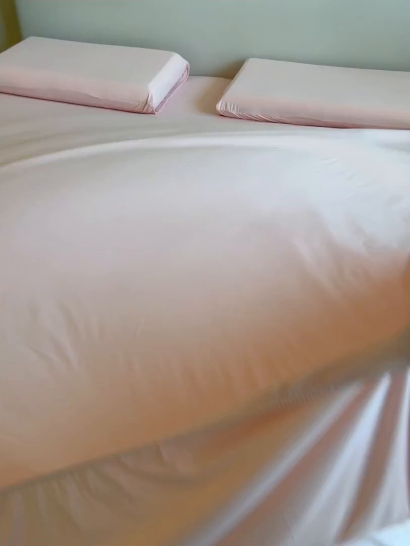 91家纺网 家纺一手货源 找家纺 兜米家居 2026新款某姆同款锦氨A类凉感（180克）床笠三件套 胭脂粉