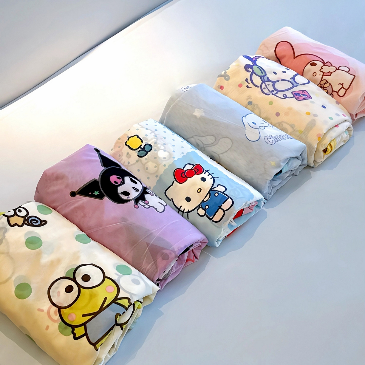 91家纺网 家纺一手货源 找家纺 兜米家居 2026新款A类母婴级三丽鸥凉感毯组合图