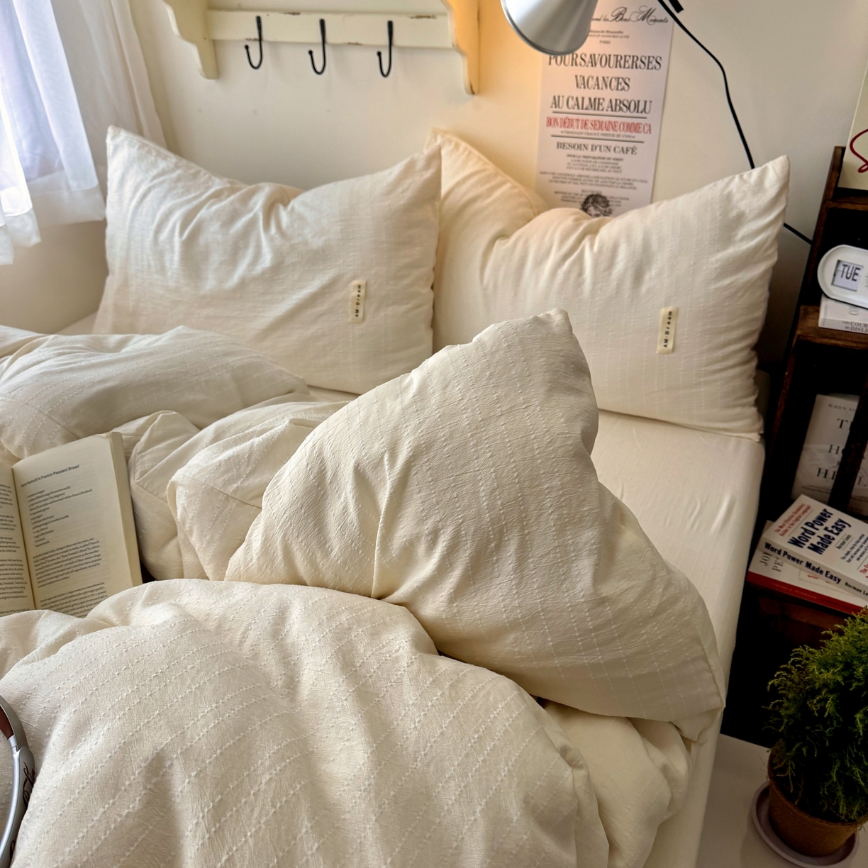 91家纺网 家纺一手货源 找家纺 艾特你 2026新款亚麻风纯色无印四件套 米白