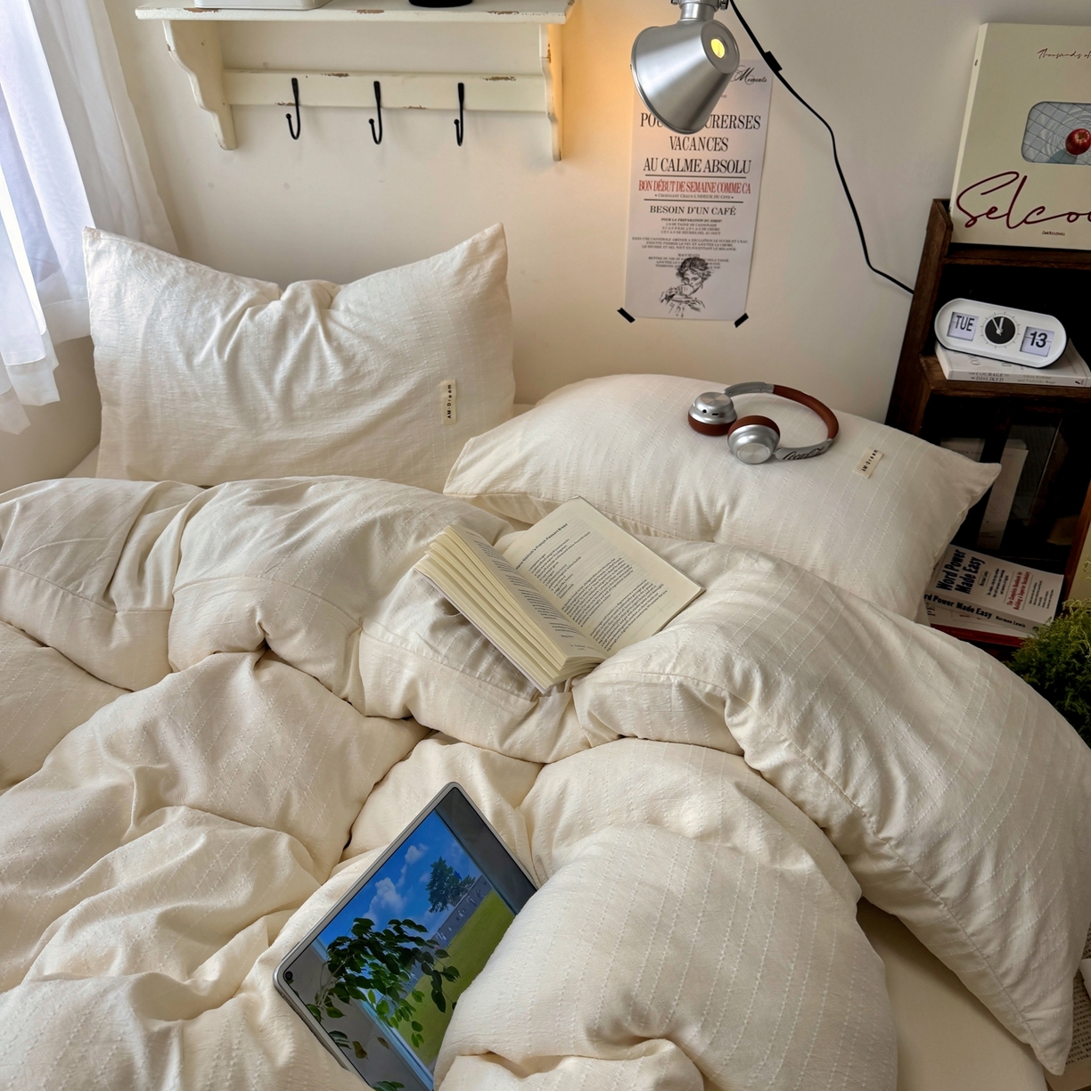 91家纺网 家纺一手货源 找家纺 艾特你 2026新款亚麻风纯色无印四件套 米白