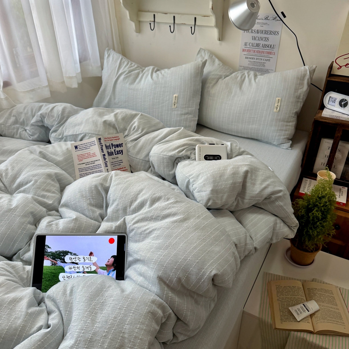 91家纺网 家纺一手货源 找家纺 艾特你 2026新款亚麻风纯色无印四件套 浅蓝灰