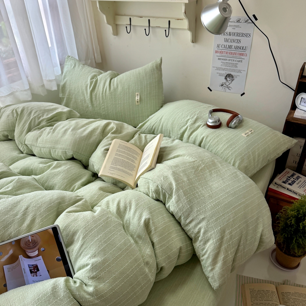 91家纺网 家纺一手货源 找家纺 艾特你 2026新款亚麻风纯色无印四件套 浅绿