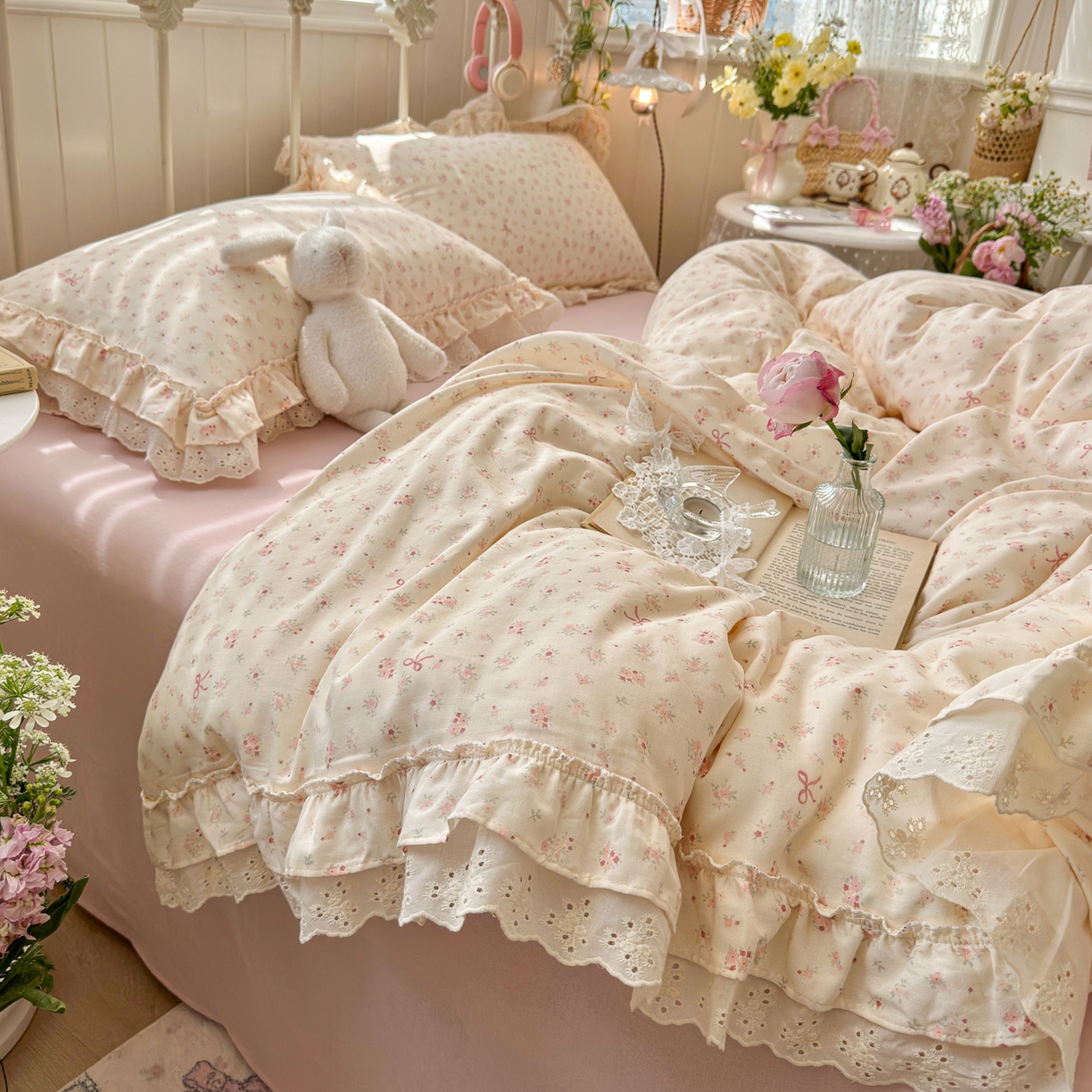 91家纺网 家纺一手货源 找家纺 锦彩家居 2026新款A类全棉双层纱韩式花边款小清新三件套四件套INS小红书博主风-晚茶与夏系列（提供买家秀） 夏日铃兰