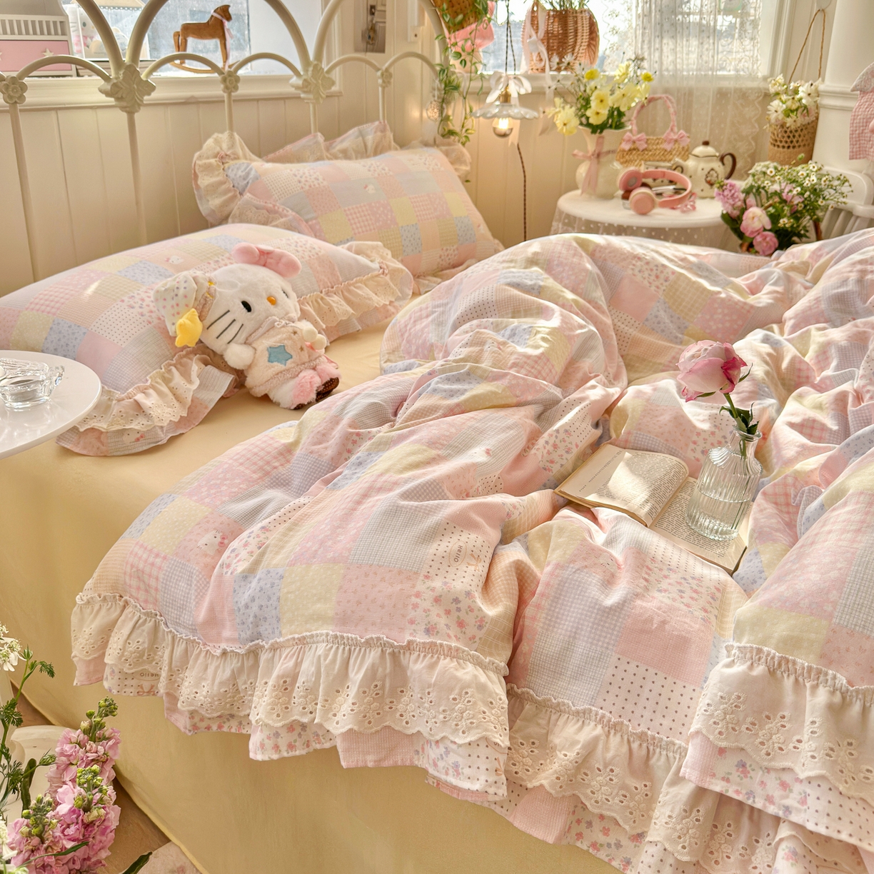 91家纺网 家纺一手货源 找家纺 锦彩家居 2026新款A类全棉双层纱韩式花边款小清新三件套四件套INS小红书博主风-晚茶与夏系列（提供买家秀） 甜心花猫
