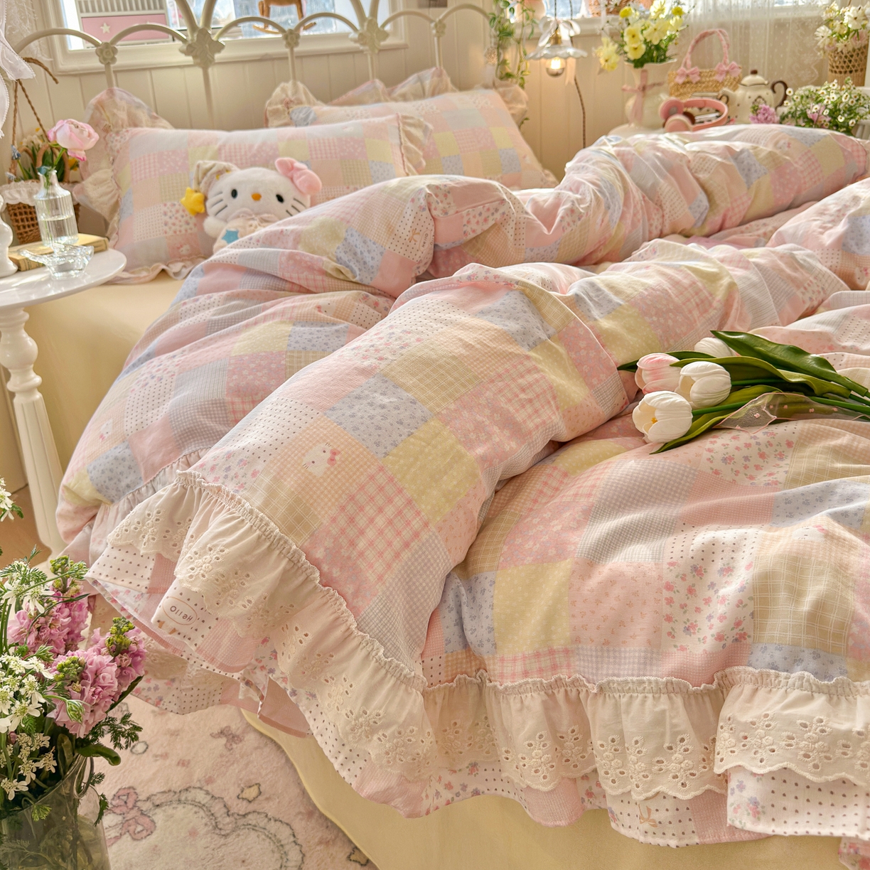 91家纺网 家纺一手货源 找家纺 锦彩家居 2026新款A类全棉双层纱韩式花边款小清新三件套四件套INS小红书博主风-晚茶与夏系列（提供买家秀） 甜心花猫