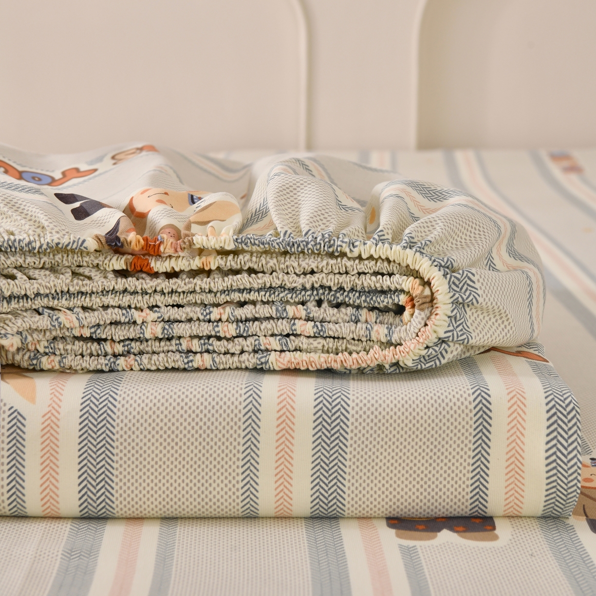 91家纺网 家纺一手货源 找家纺 悠米悠家 2026新款工艺款印花老粗布床笠单品床笠床笠单件凉席席子 青禾兔趣条