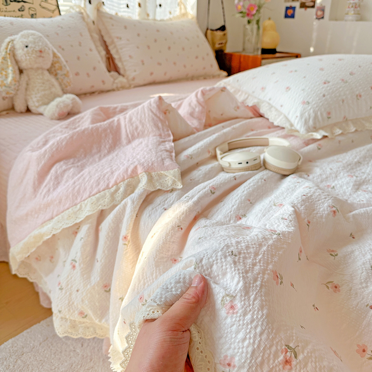 91家纺网 家纺一手货源 找家纺 （总）富米莱（原臻工厂） 2026新款全新花边款泡芙双层纱夏凉被床盖床裙四件套