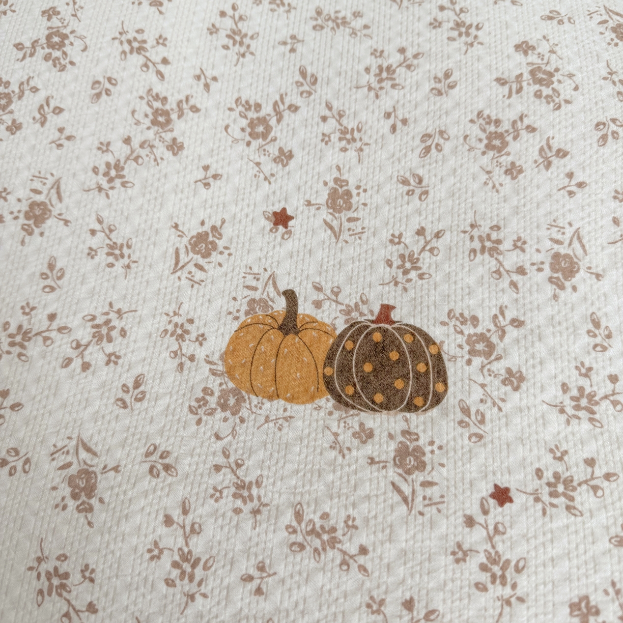 91家纺网 家纺一手货源 找家纺 悠米悠家 2026春夏新款高克重A类泡芙纱泡泡皱皱纱四件套 南瓜小确幸-床单款