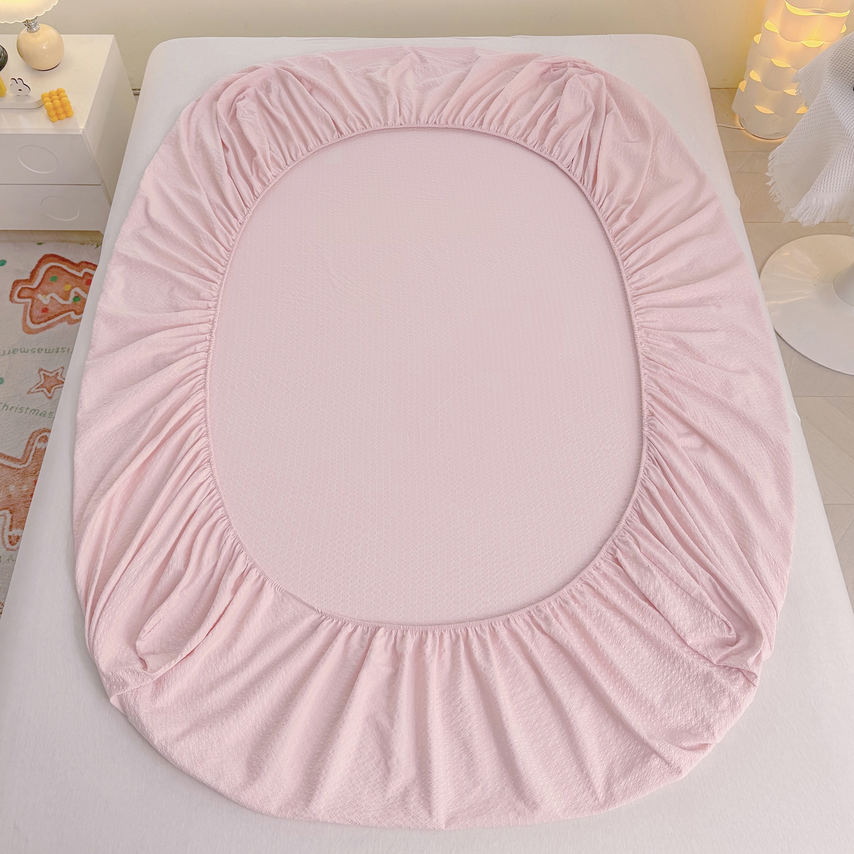 91家纺网 家纺一手货源 找家纺 悠米悠家 2026春夏新款高克重A类泡芙纱泡泡皱皱纱四件套 林间甜梦园-床单款