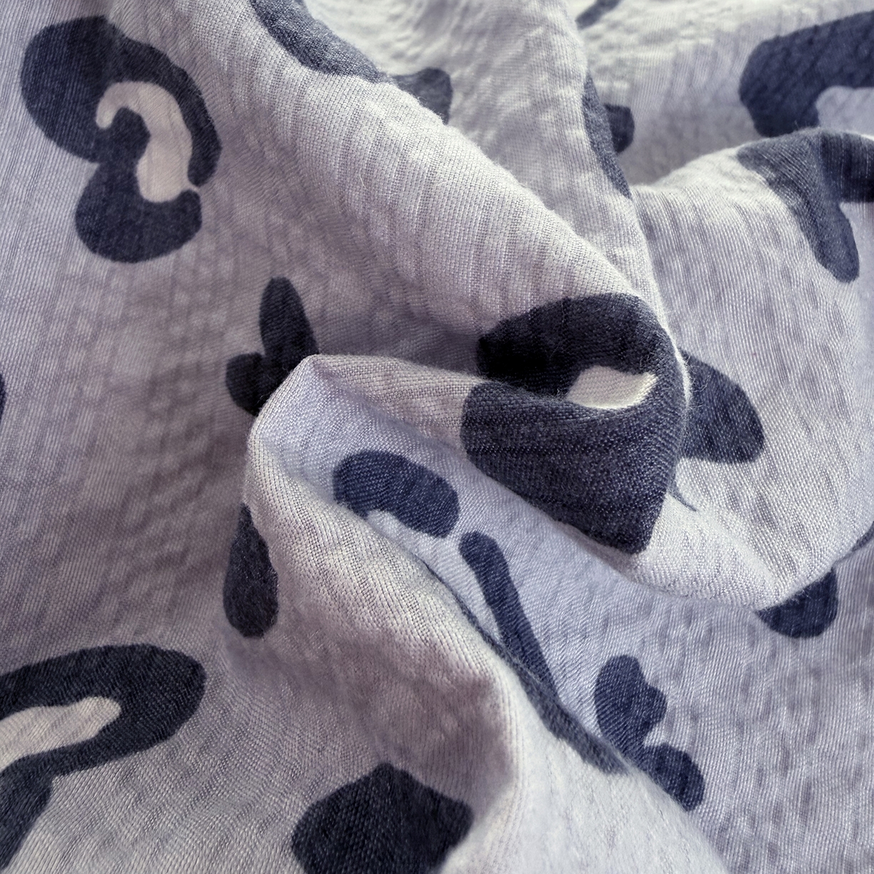 91家纺网 家纺一手货源 找家纺 悠米悠家 2026春夏新款高克重A类泡芙纱泡泡皱皱纱四件套 甜心猎手-床单款