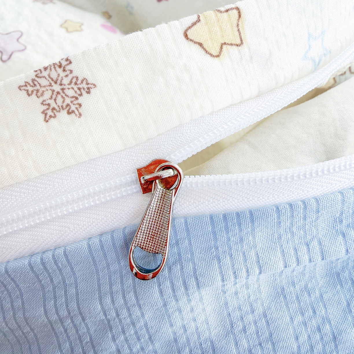 91家纺网 家纺一手货源 找家纺 悠米悠家 2026春夏新款高克重A类泡芙纱泡泡皱皱纱四件套 星语甜梦-床单款