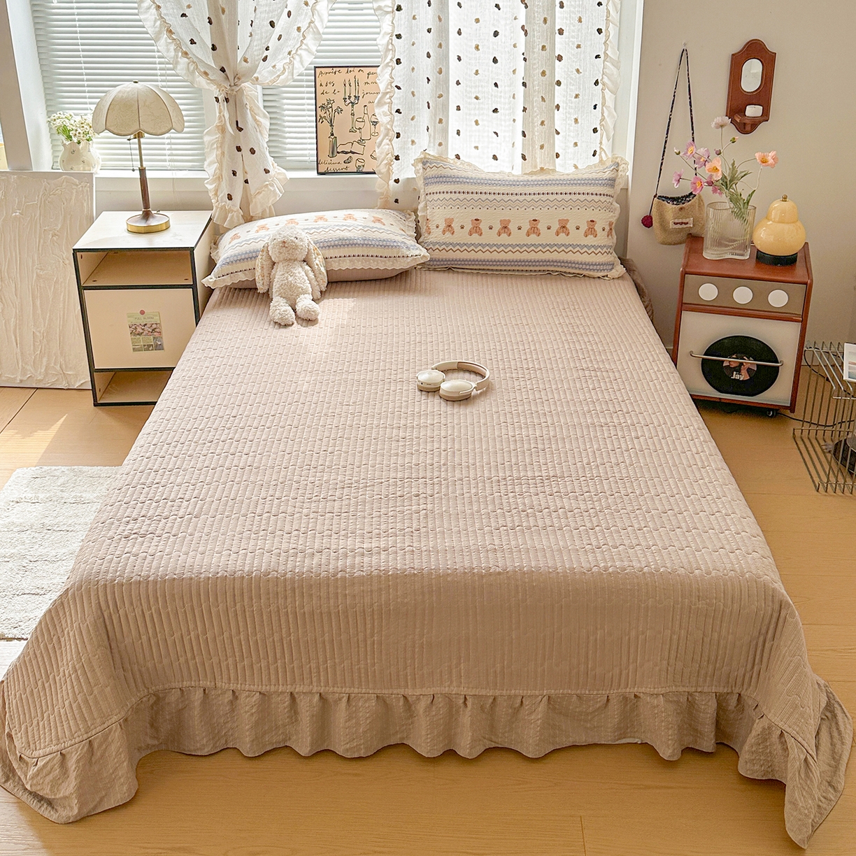 91家纺网 家纺一手货源 找家纺 富米莱（原臻工厂） 2026新款全新花边款泡芙双层纱夏凉被床盖床裙四件套 蕾丝花边-波西米亚小熊