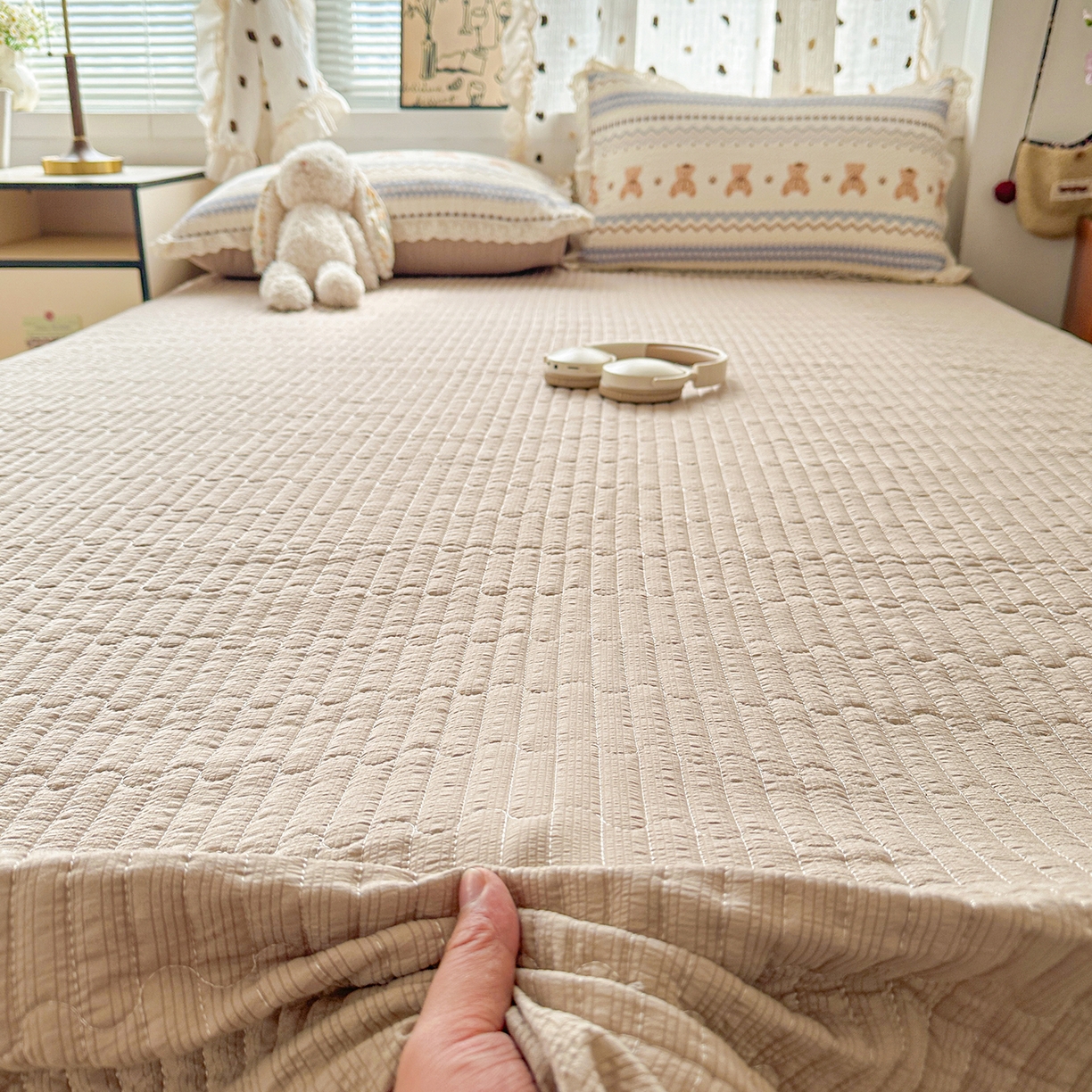 91家纺网 家纺一手货源 找家纺 富米莱（原臻工厂） 2026新款全新花边款泡芙双层纱夏凉被床盖床裙四件套 蕾丝花边-波西米亚小熊