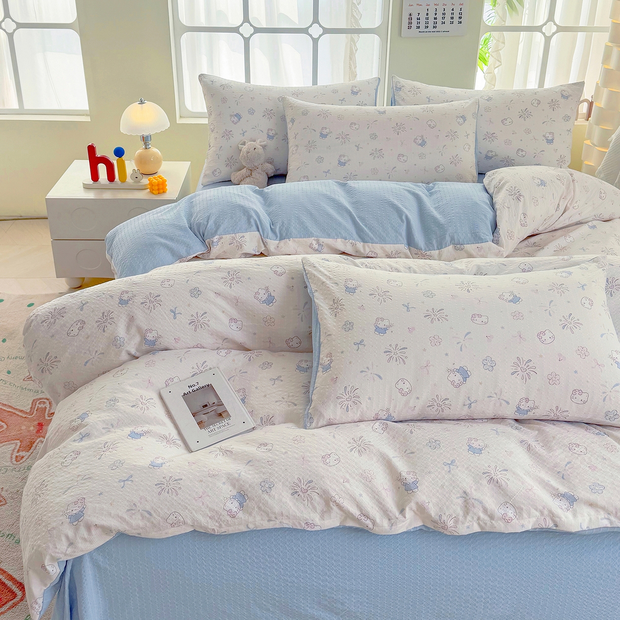 91家纺网 家纺一手货源 找家纺 悠米悠家 2026春夏新款高克重A类泡芙纱泡泡皱皱纱四件套 Kitty星光绽放-床单款