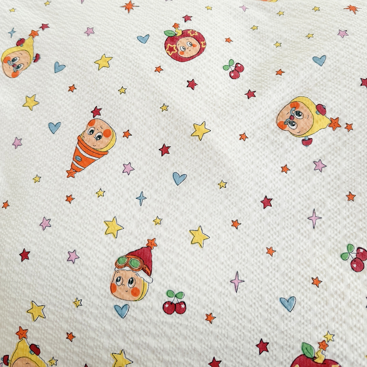 91家纺网 家纺一手货源 找家纺 悠米悠家 2026春夏新款高克重A类泡芙纱泡泡皱皱纱四件套 星梦游乐园-床单款