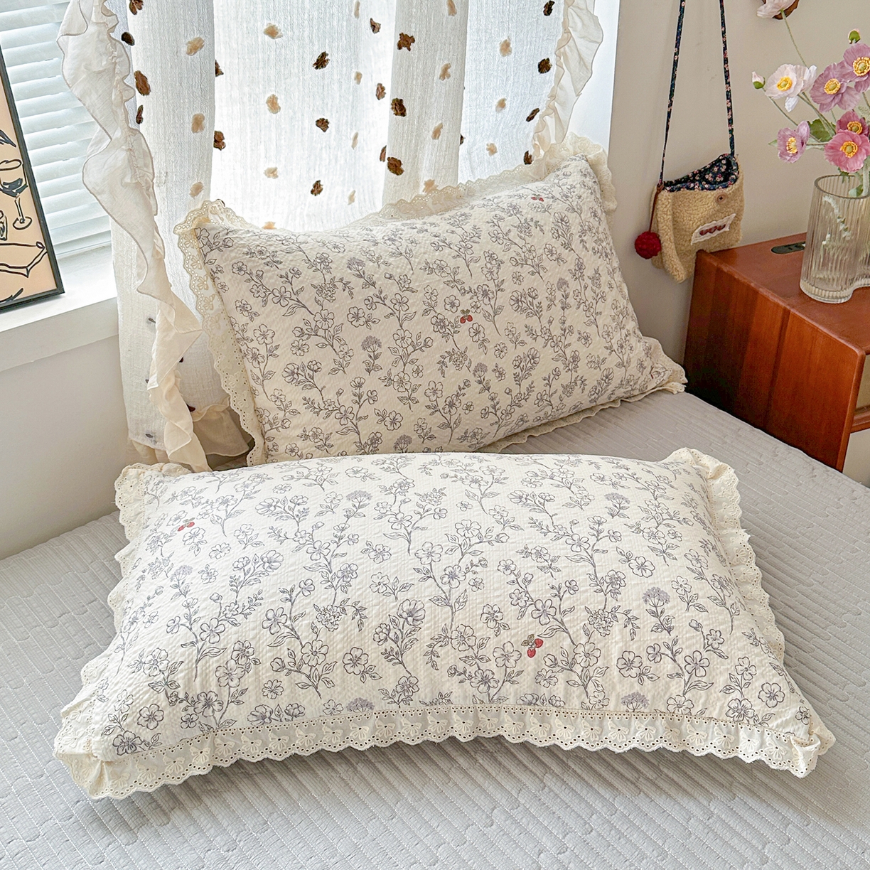 91家纺网 家纺一手货源 找家纺 富米莱（原臻工厂） 2026新款全新花边款泡芙双层纱夏凉被床盖床裙四件套 蕾丝花边-红豆生南国