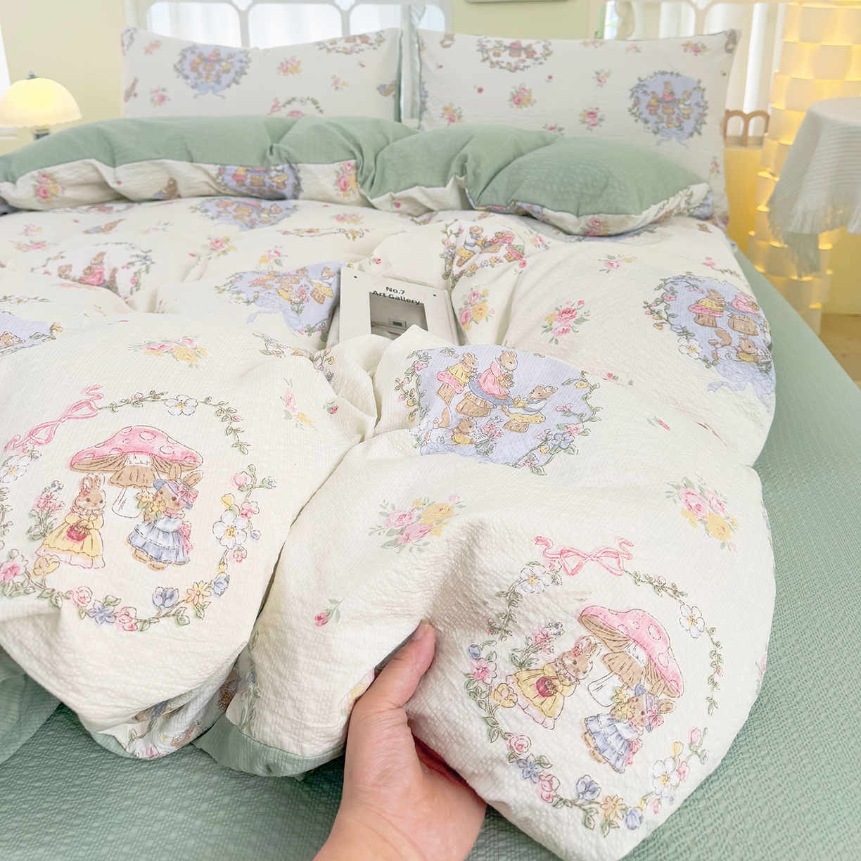 91家纺网 家纺一手货源 找家纺 悠米悠家 2026春夏新款高克重A类泡芙纱泡泡皱皱纱四件套 森林读书会-床单款