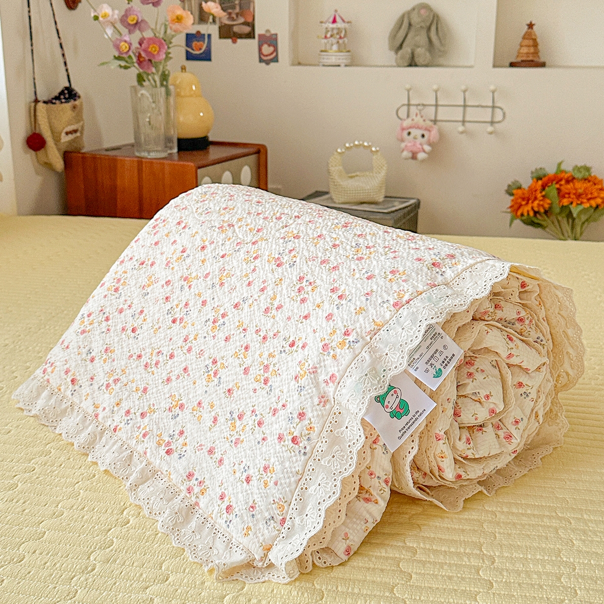 91家纺网 家纺一手货源 找家纺 富米莱（原臻工厂） 2026新款全新花边款泡芙双层纱夏凉被床盖床裙四件套 蕾丝花边-黄油小碎花