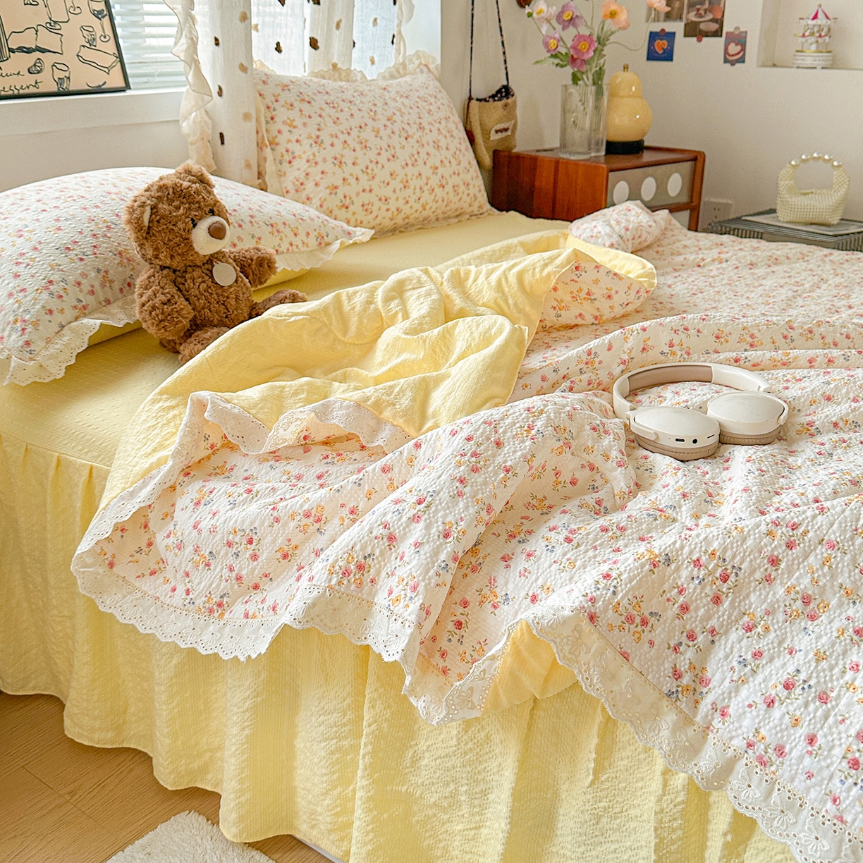 91家纺网 家纺一手货源 找家纺 富米莱（原臻工厂） 2026新款全新花边款泡芙双层纱夏凉被床盖床裙四件套 蕾丝花边-黄油小碎花