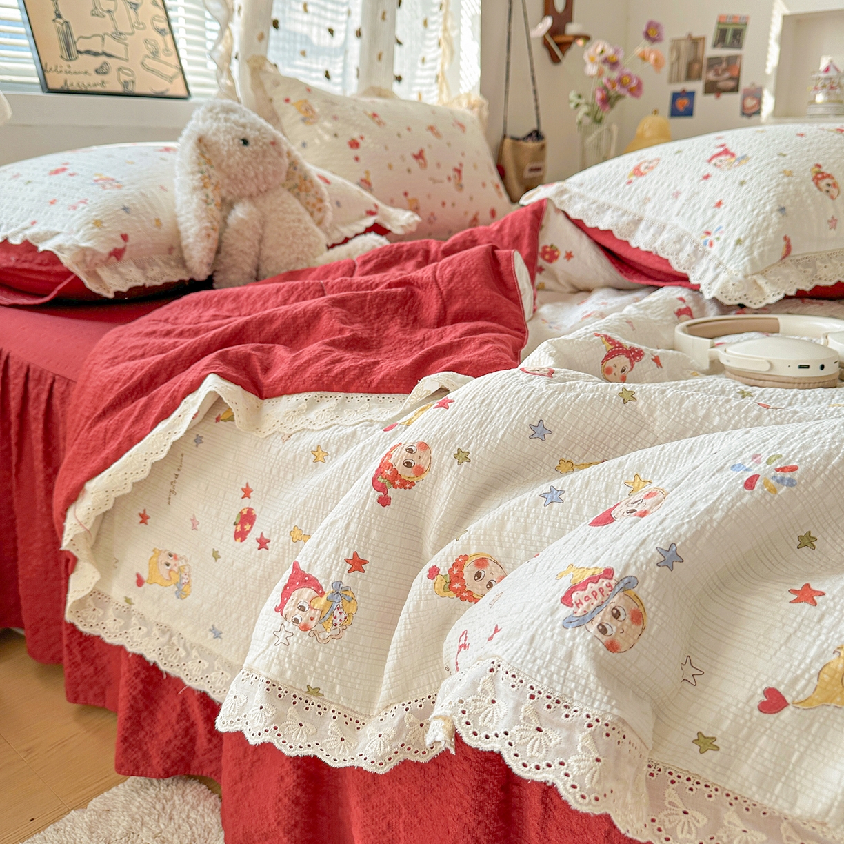 91家纺网 家纺一手货源 找家纺 富米莱（原臻工厂） 2026新款全新花边款泡芙双层纱夏凉被床盖床裙四件套 蕾丝花边-魔法星星