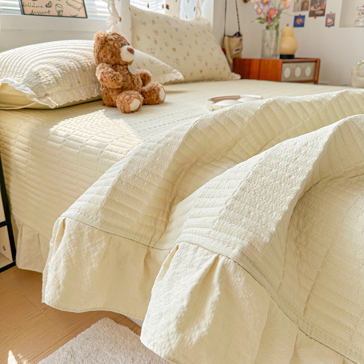 91家纺网 家纺一手货源 找家纺 富米莱（原臻工厂） 2026新款全新花边款泡芙双层纱夏凉被床盖床裙四件套 蕾丝花边-青提花蝶