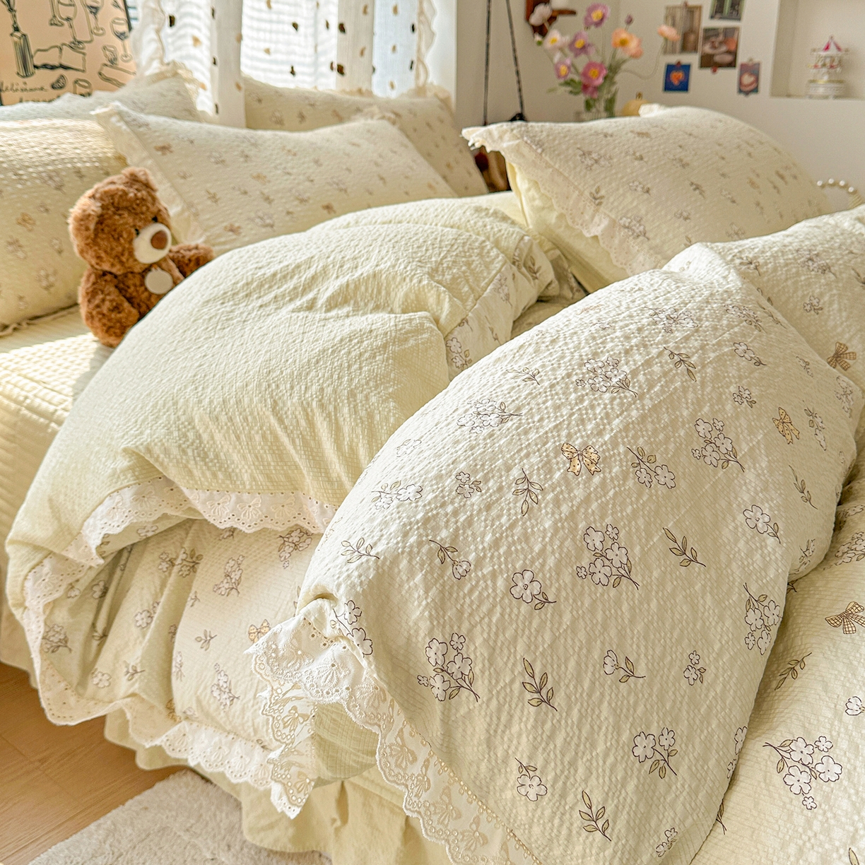 91家纺网 家纺一手货源 找家纺 富米莱（原臻工厂） 2026新款全新花边款泡芙双层纱夏凉被床盖床裙四件套 蕾丝花边-青提花蝶