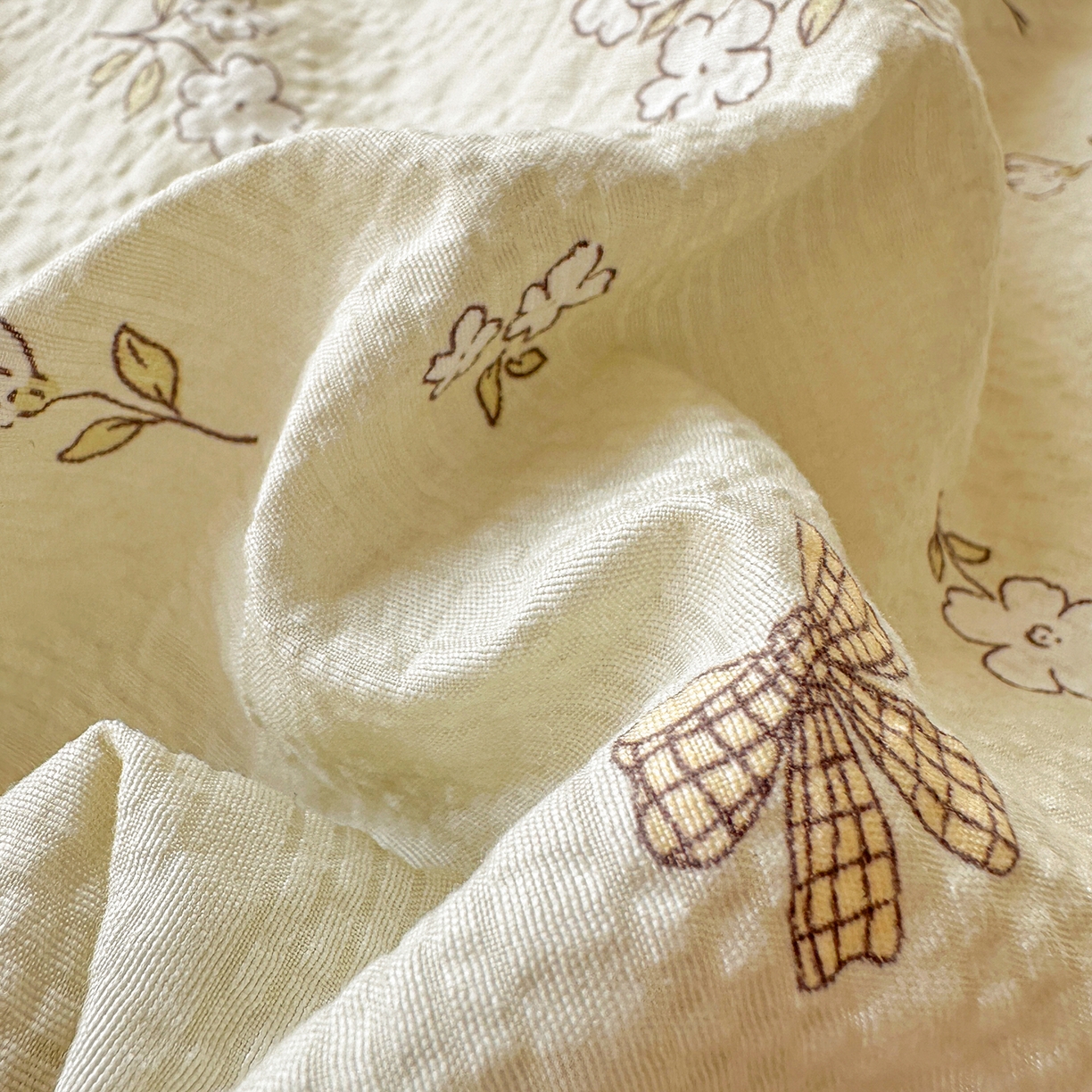 91家纺网 家纺一手货源 找家纺 富米莱（原臻工厂） 2026新款全新花边款泡芙双层纱夏凉被床盖床裙四件套 蕾丝花边-青提花蝶