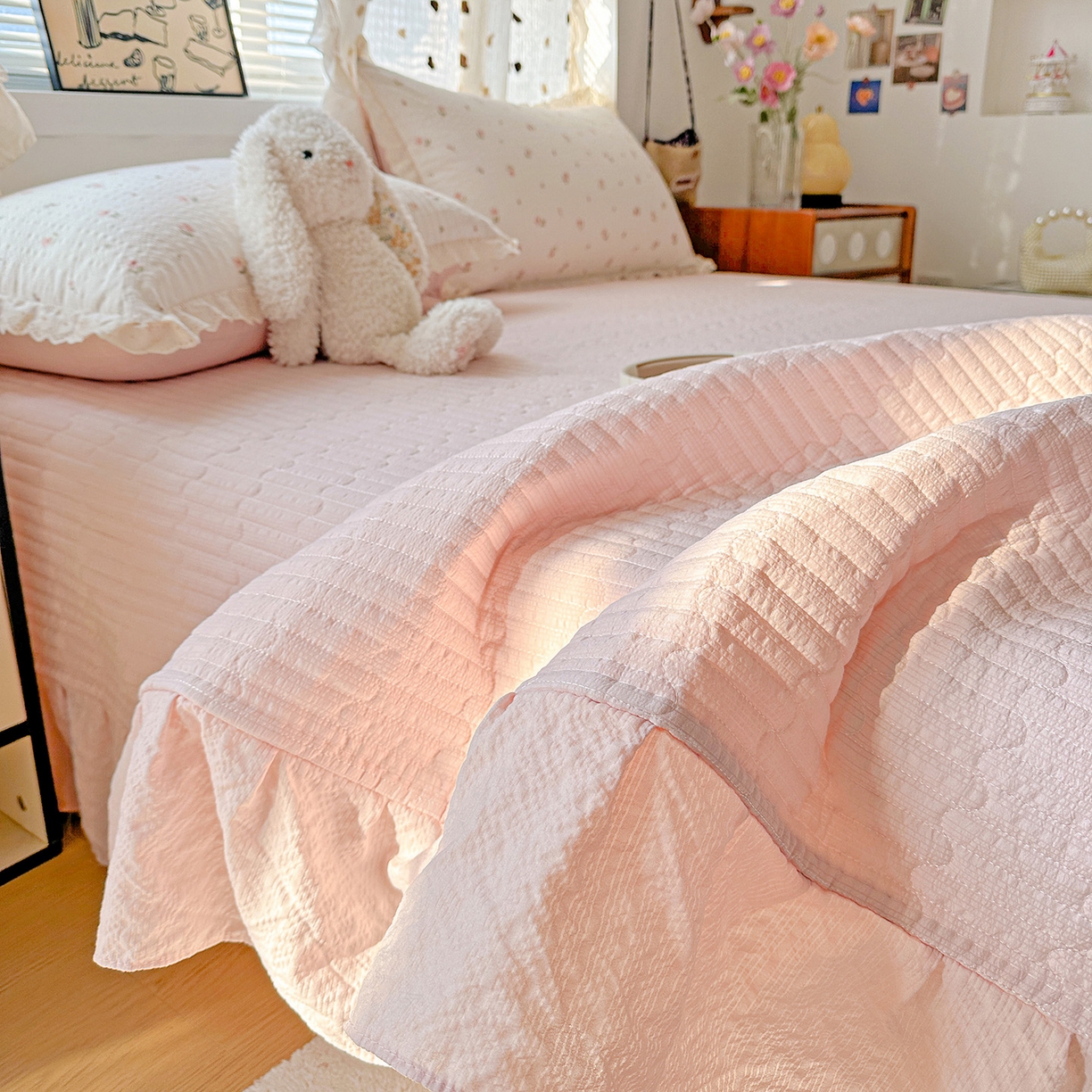 91家纺网 家纺一手货源 找家纺 富米莱（原臻工厂） 2026新款全新花边款泡芙双层纱夏凉被床盖床裙四件套 蕾丝花边-小粉花