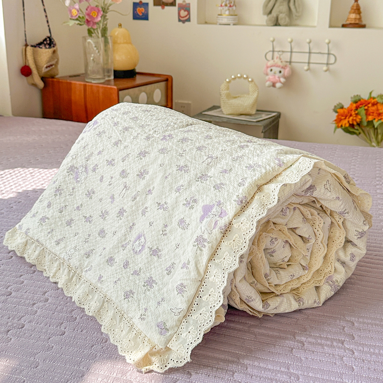 91家纺网 家纺一手货源 找家纺 富米莱（原臻工厂） 2026新款全新花边款泡芙双层纱夏凉被床盖床裙四件套 蕾丝花边-紫雾小兔