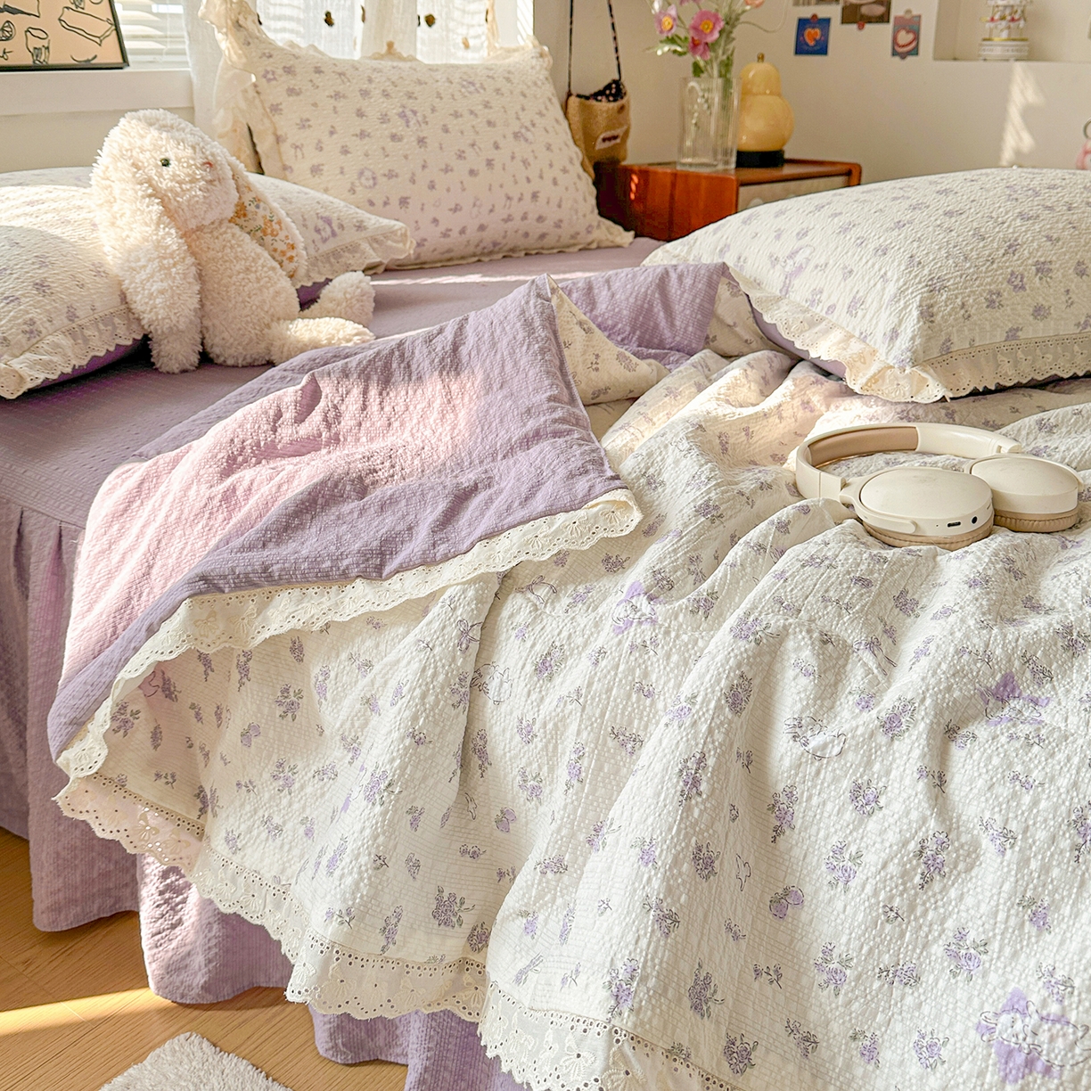 91家纺网 家纺一手货源 找家纺 富米莱（原臻工厂） 2026新款全新花边款泡芙双层纱夏凉被床盖床裙四件套 蕾丝花边-紫雾小兔