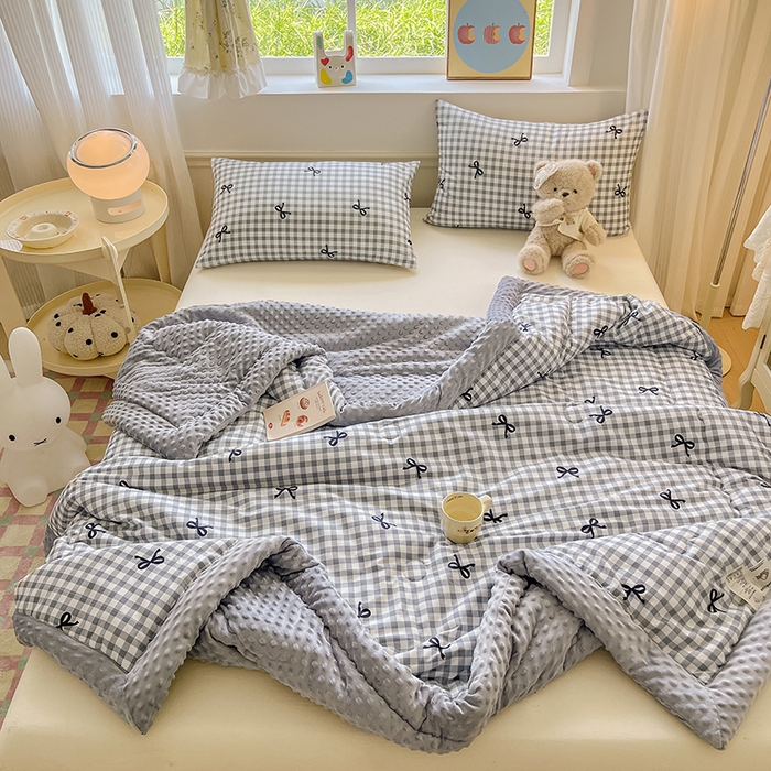 91家纺网 家纺一手货源 找家纺 梦依依 2026新款A类全棉豆豆绒大豆被冬被春秋被豆豆被子被芯 蝴蝶结灰