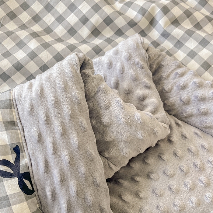 91家纺网 家纺一手货源 找家纺 梦依依 2026新款A类全棉豆豆绒大豆被冬被春秋被豆豆被子被芯 蝴蝶结灰