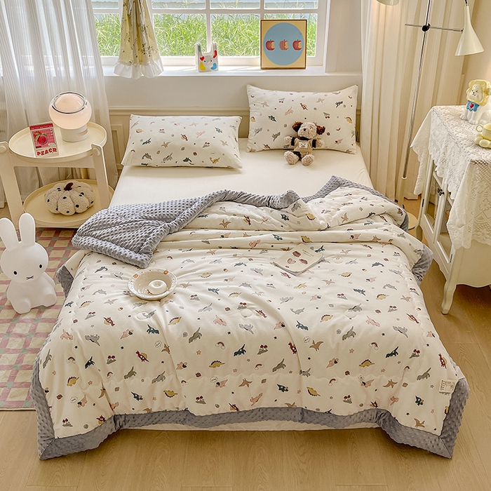 91家纺网 家纺一手货源 找家纺 梦依依 2026新款A类全棉豆豆绒大豆被冬被春秋被豆豆被子被芯 恐龙星球