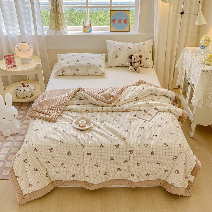 91家纺网 家纺一手货源 找家纺 梦依依 2026新款A类全棉豆豆绒大豆被冬被春秋被豆豆被子被芯 熊仔