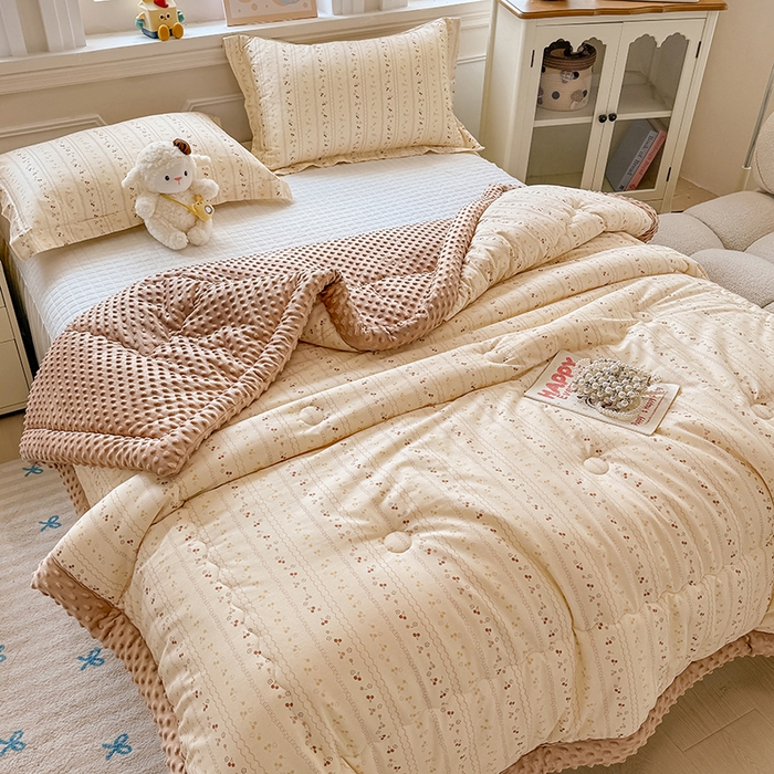 91家纺网 家纺一手货源 找家纺 梦依依 2026新款A类全棉豆豆绒大豆被冬被春秋被豆豆被子被芯 樱桃树