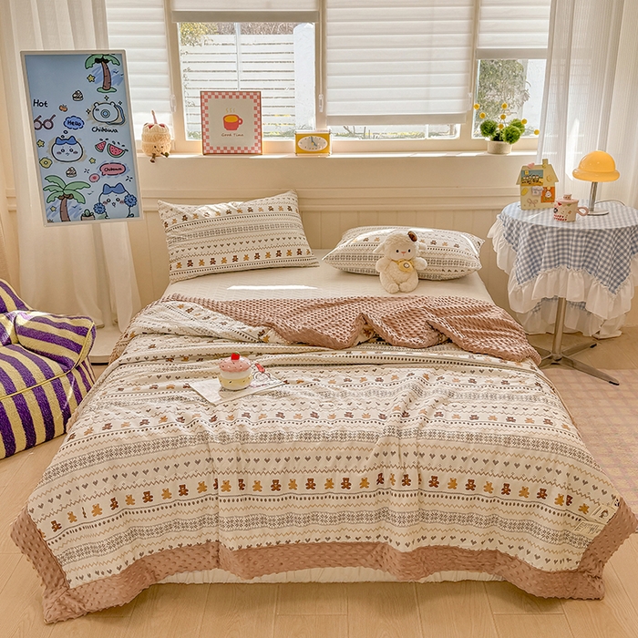 91家纺网 家纺一手货源 找家纺 梦依依 2026新款A类全棉豆豆绒大豆被冬被春秋被豆豆被子被芯 费尔岛小熊