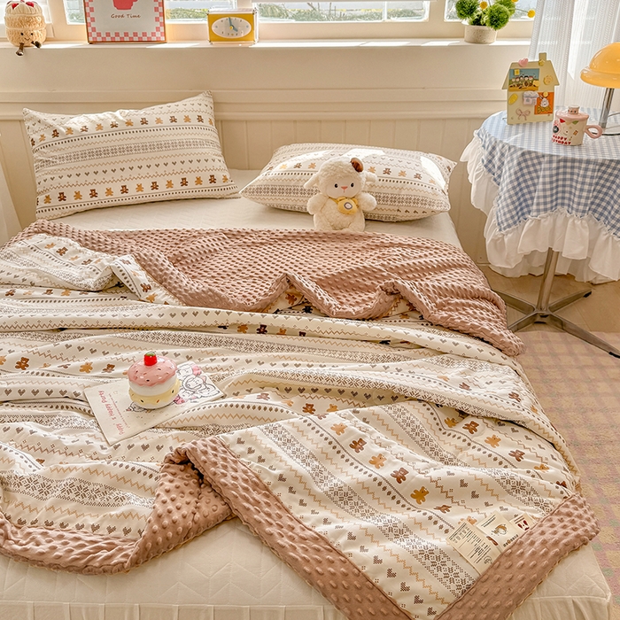 91家纺网 家纺一手货源 找家纺 梦依依 2026新款A类全棉豆豆绒大豆被冬被春秋被豆豆被子被芯 费尔岛小熊