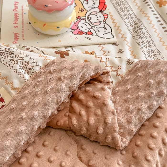 91家纺网 家纺一手货源 找家纺 梦依依 2026新款A类全棉豆豆绒大豆被冬被春秋被豆豆被子被芯 费尔岛小熊