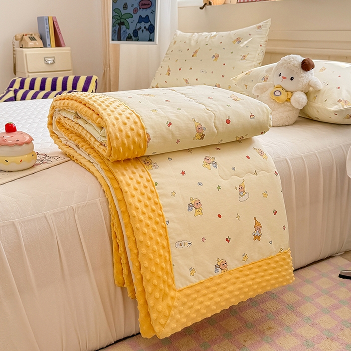 91家纺网 家纺一手货源 找家纺 梦依依 2026新款A类全棉豆豆绒大豆被冬被春秋被豆豆被子被芯 可爱星人