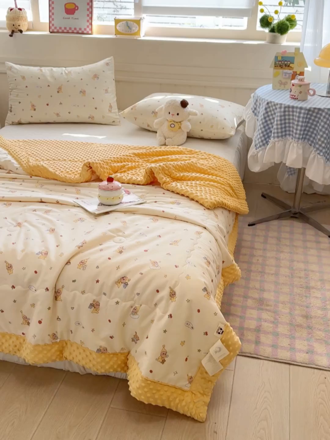 91家纺网 家纺一手货源 找家纺 梦依依 2026新款A类全棉豆豆绒大豆被冬被春秋被豆豆被子被芯 可爱星人