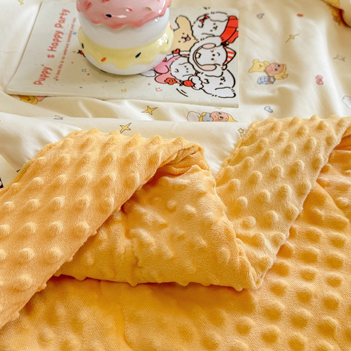 91家纺网 家纺一手货源 找家纺 （总）梦依依 2026新款柔软舒适A类全棉豆豆被夏被春秋被子被芯