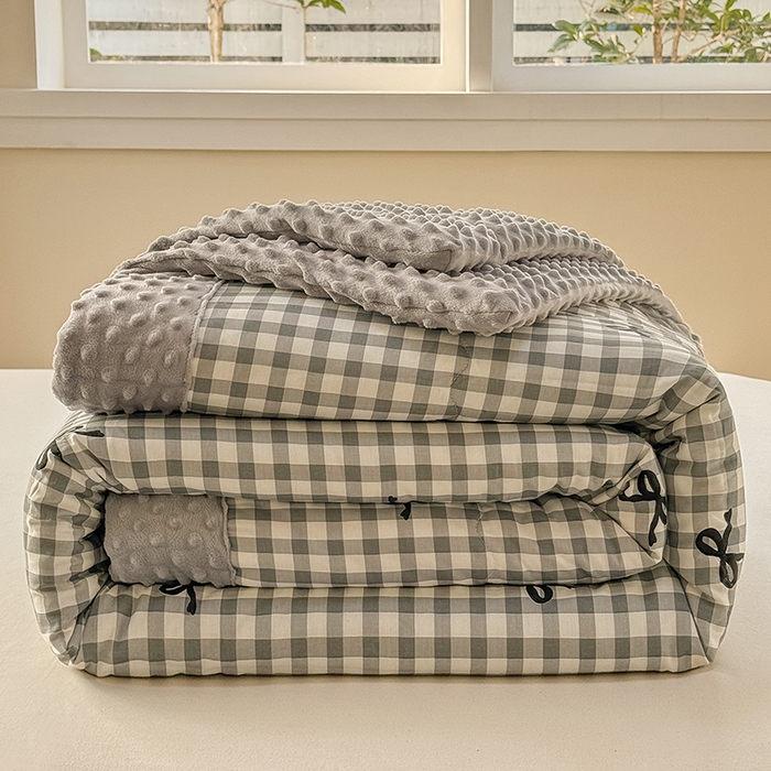 91家纺网 家纺一手货源 找家纺 （总）梦依依 2026新款柔软舒适A类全棉豆豆被夏被春秋被子被芯