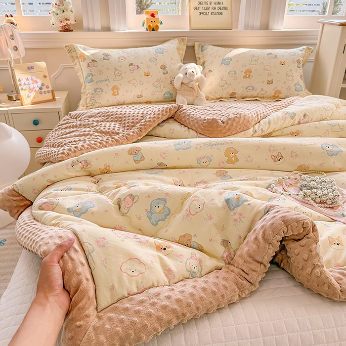 91家纺网 家纺一手货源 找家纺 梦依依 2026新款柔软舒适A类全棉豆豆被夏被春秋被子被芯 狗狗家族