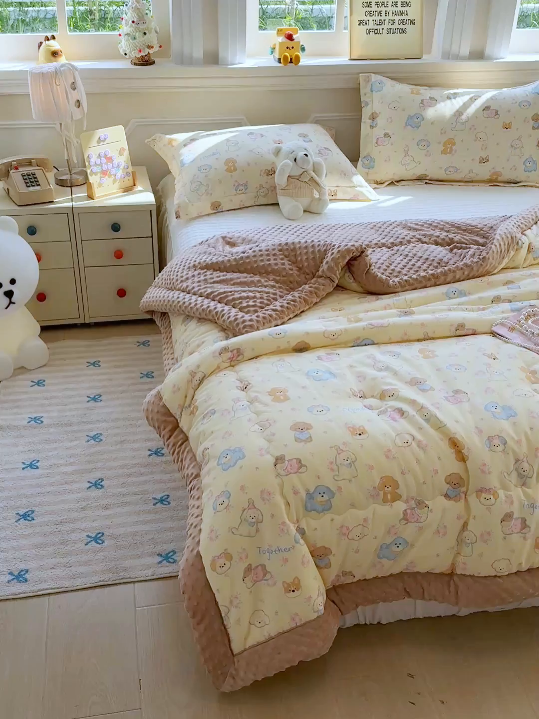 91家纺网 家纺一手货源 找家纺 梦依依 2026新款柔软舒适A类全棉豆豆被夏被春秋被子被芯 狗狗家族