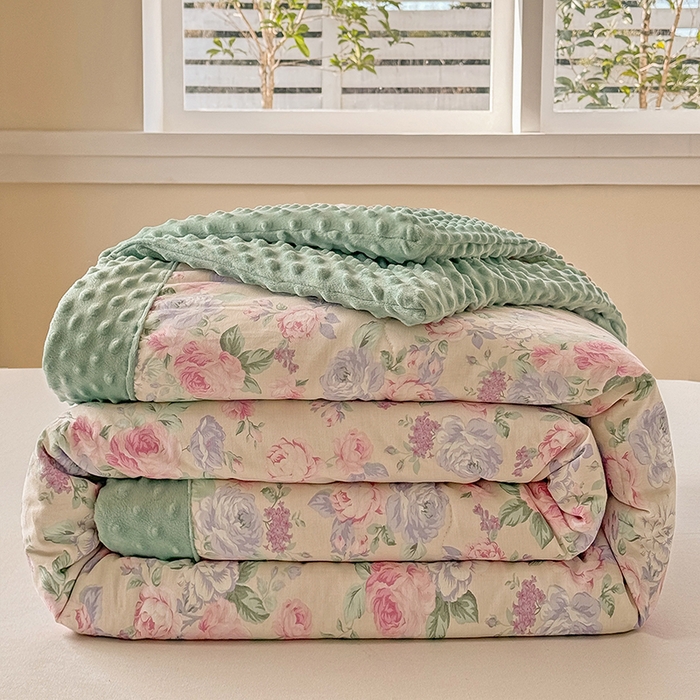 梦依依 2026新款柔软舒适A类全棉豆豆被夏被春秋被子被芯 花森密语（粉）