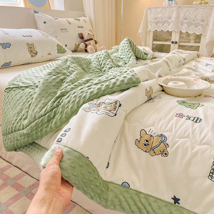 91家纺网 家纺一手货源 找家纺 梦依依 2026新款柔软舒适A类全棉豆豆被夏被春秋被子被芯 童年游戏（米）