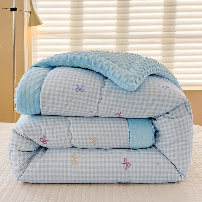 91家纺网 家纺一手货源 找家纺 梦依依 2026新款柔软舒适A类全棉豆豆被夏被春秋被子被芯 夏日恋格-兰