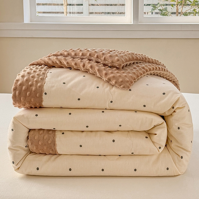 梦依依 2026新款柔软舒适A类全棉豆豆被夏被春秋被子被芯 小黑点点-米