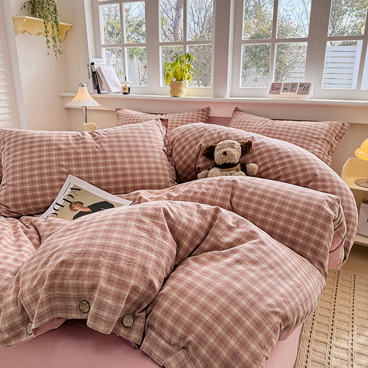 91家纺网 家纺一手货源 找家纺 梦依依 2026新款A类全棉色织水洗棉纯棉格子钮扣款四件套学生宿舍三件套 浣花